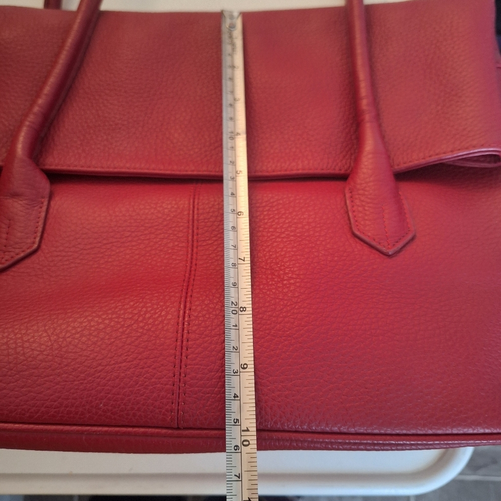 Barr Barr New York Red Pebbled Leather Hobo Foldover Bag EUC - Picture 15 of 17